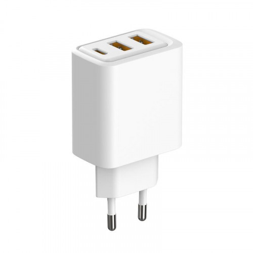Устройство зарядное сетевое с двумя портами USB-A и одним портом USB-C 10Вт Rexant 18-2213